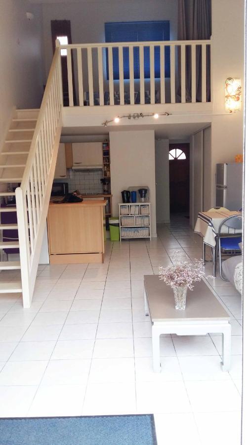 Coquette Villa Climatisee 100M De La Mer Avec Wifi 卡内 外观 照片
